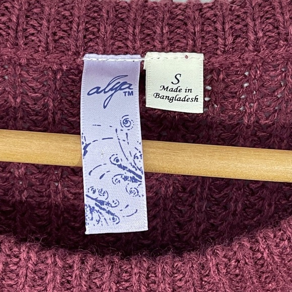 Alya Women’s Size Small Red Burgundy Rorie Scallop Cold Shoulder Sweater Top - Picture 5 of 12